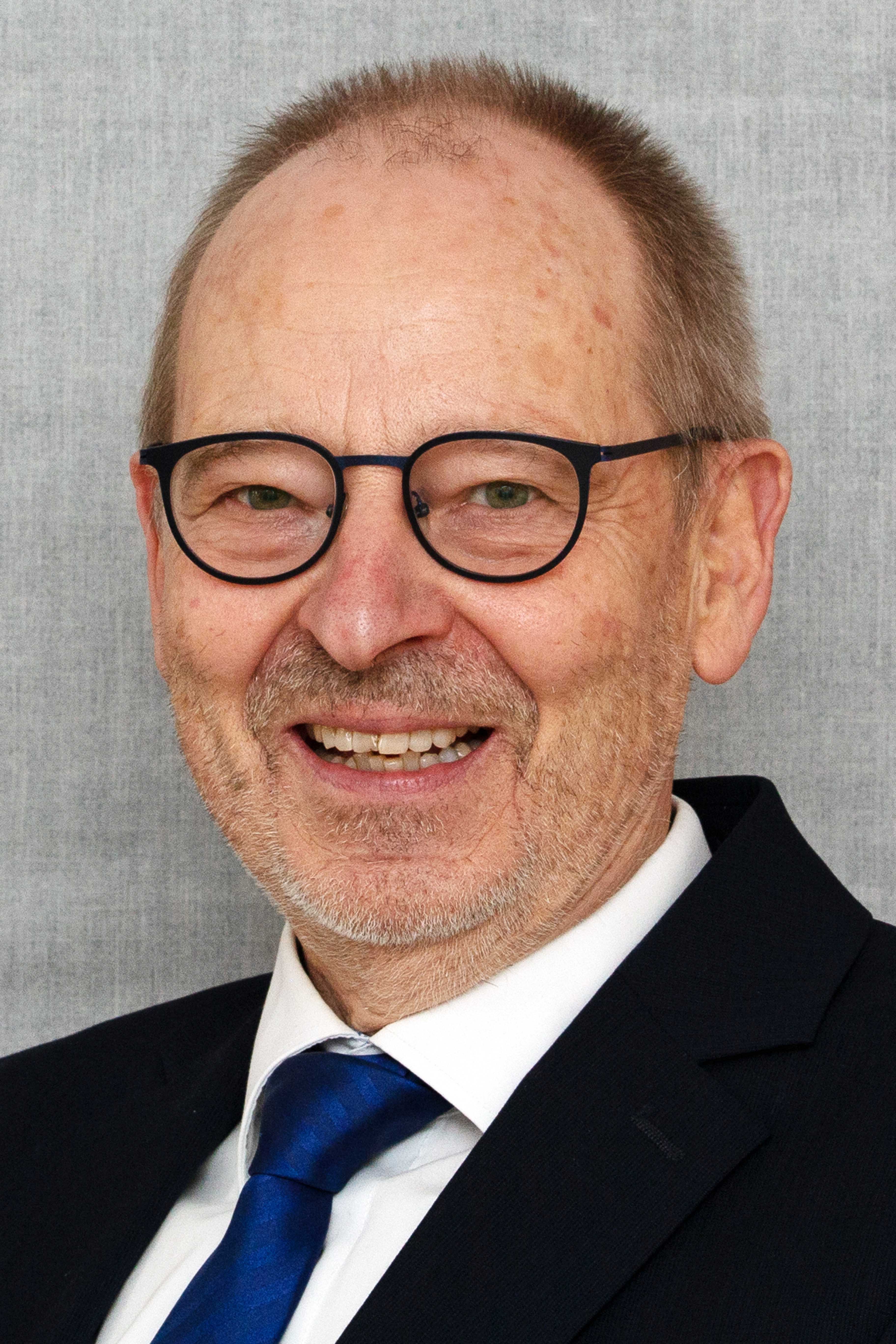 Eberhard Busch